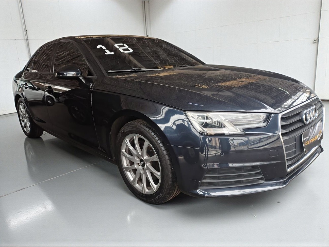 AUDI A4 2.0 TFSI AMBIENTE