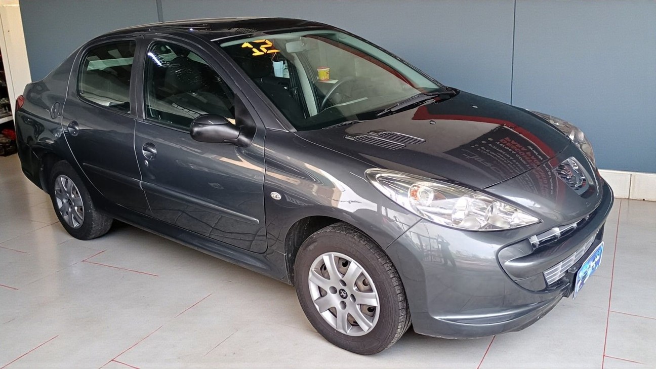 PEUGEOT 207 1.4 XR PASSION 8V