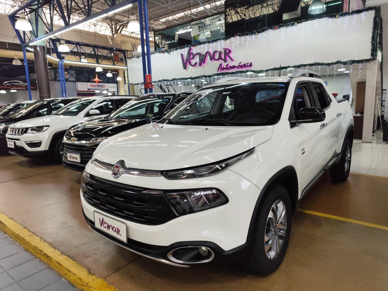 FIAT TORO 2.0 16V TURBO VOLCANO 4WD AT9